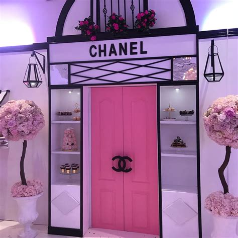 chanel theme